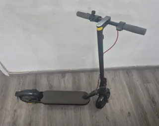 Patinete Eléctrico Xiaomi 4 + Regalo
