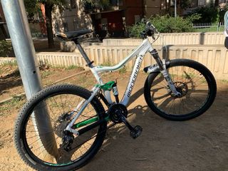 Bicicleta Mondraker Factor S