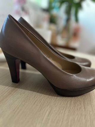 Zapatos de tacón piel Lodi Marrones Talla 38