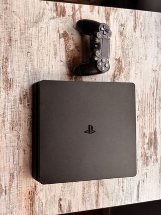 PS4 (PlayStation 4) Negra