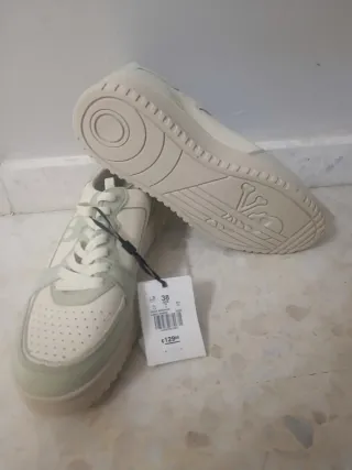 Zapatillas Scalpers Talla 38 Nuevas
