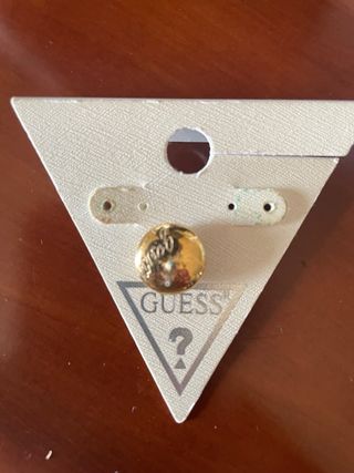 Pendientes Guess Dorados y Negros