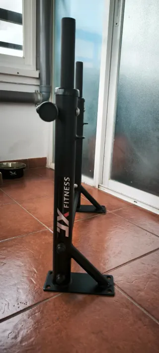 Barra de dominadas negra