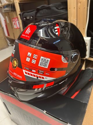 Casco MT Revenge 2 Negro Brillo Talla L