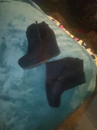 Botines cuña negros talla 37