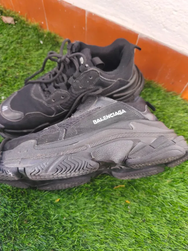 Zapatillas  Negras Unisex