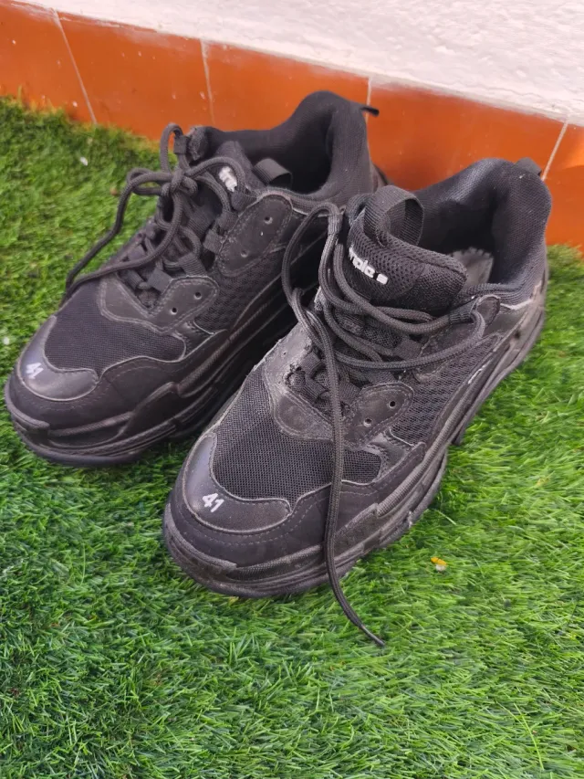 Zapatillas  Negras Unisex