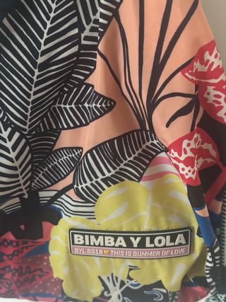 Bolso Bimba y Lola estampado tropical