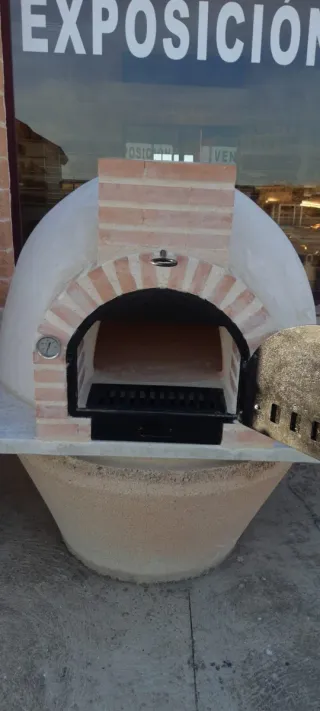 Forno a legna montato