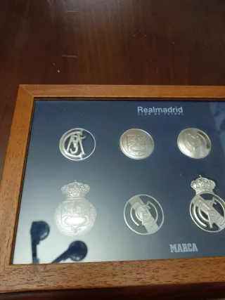 Colección Escudos Real Madrid