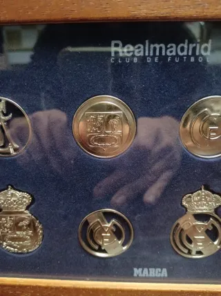 Colección Escudos Real Madrid