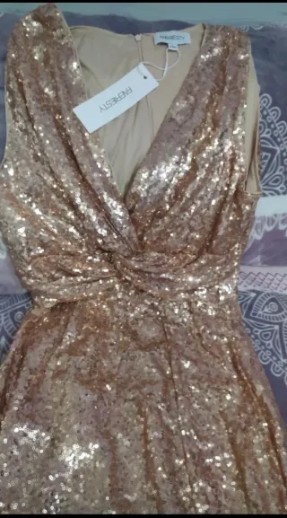 Vestido largo lentejuelas dorado