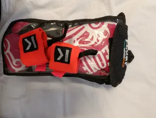 Guantes Boxeo Leone Rosa + Vendas