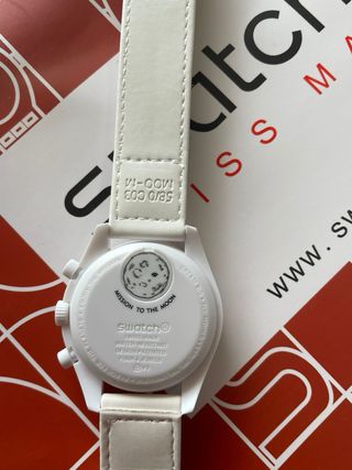 Omega x Swatch Mission to Moonphase Snoopy bianco