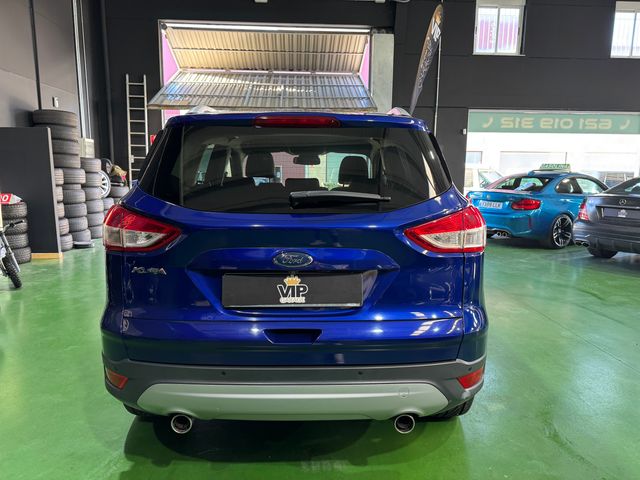FORD Kuga 2.0 TDCi 180 4x4 ASS Titanium