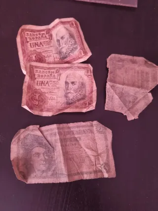 Billetes antiguos españoles 1 y 5 Pesetas