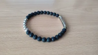 Pulsera Bolas Lava Negra