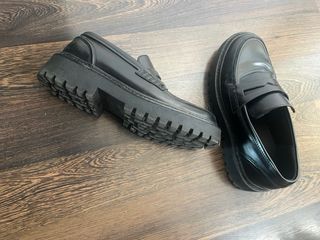 Mocasines Pull&Bear negros talla 39