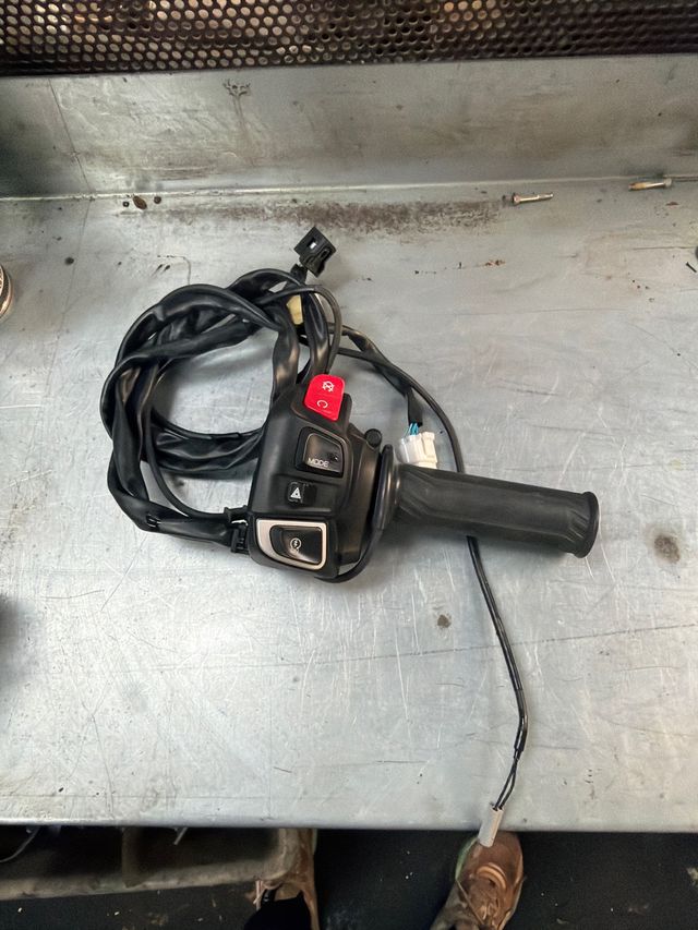 Piña Arranque Yamaha T-Max 560 2023