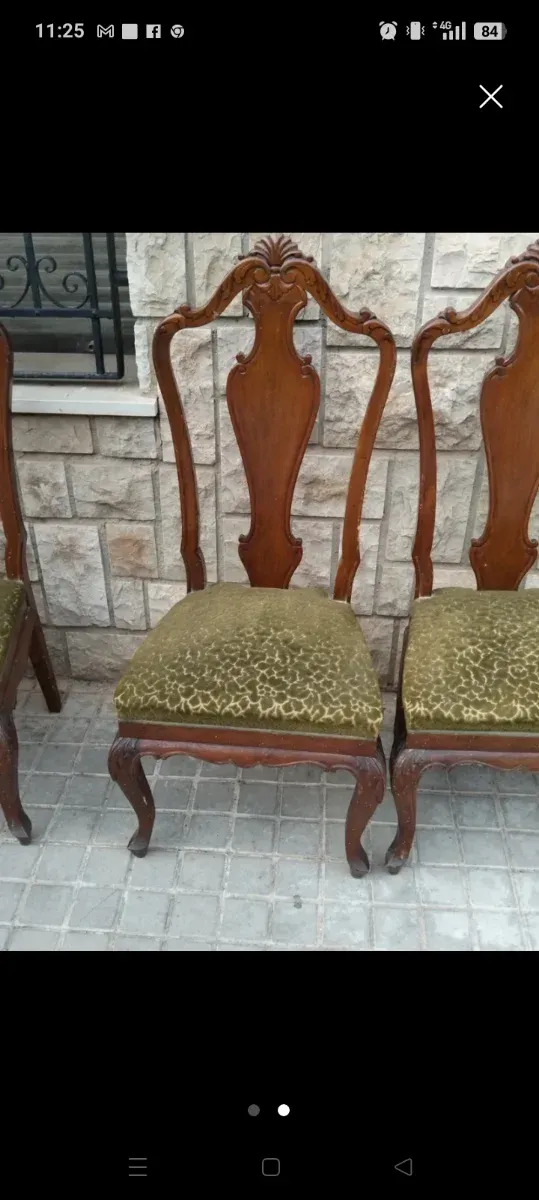 Due sedie antiche in stile Luigi XVI