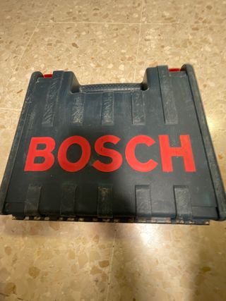 Taladro Bosch GSR 12-2 con cargador y dos baterías