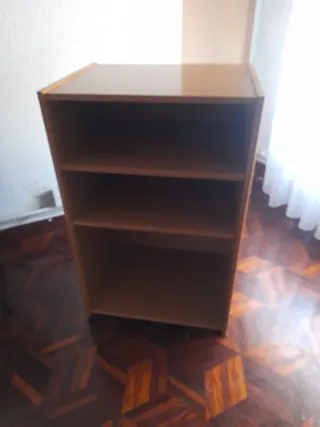 Estantería de madera 3 baldas