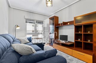 Piso en alquiler en La Arena en Gijón