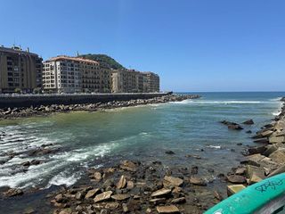 Piso en alquiler en Gros en San Sebastián-Donostia