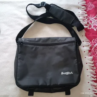 Bolsa bandolera Inesca negra