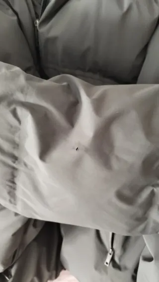 Abrigo Zara niño 13-14 años verde