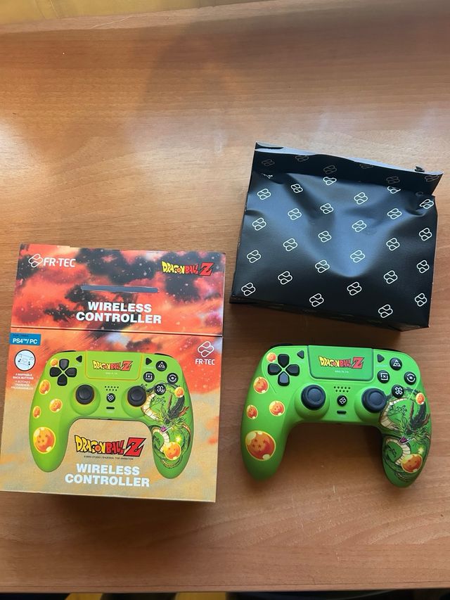 Mando Inalámbrico PS4/PC Dragon Ball Z FR-TEC
