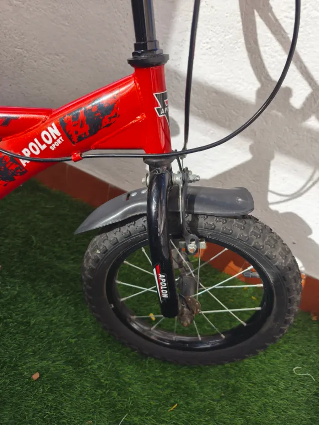 Bicicleta infantil roja APOLON