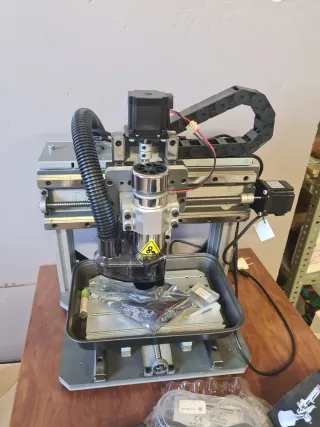 Fresadora CNC 4 ejes