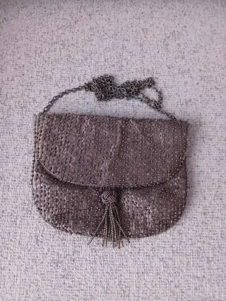 Bolso de fiesta con abalorios