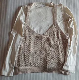 Camiseta con chaleco beige