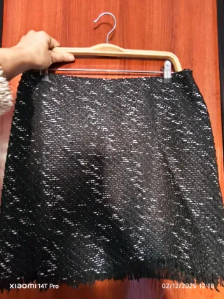 Conjunto Falda y Jersey Talla 42