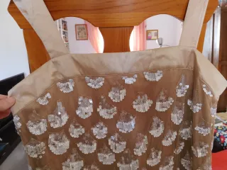 Vestido fiesta lentejuelas dorado talla 46