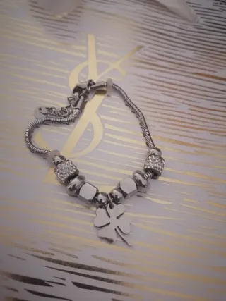 Pulsera trébol