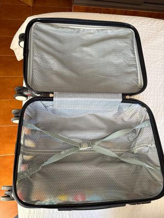 Maleta de viaje con diseño de señales de tráfico