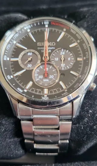 Reloj Seiko Cronógrafo Solar Negro 100m