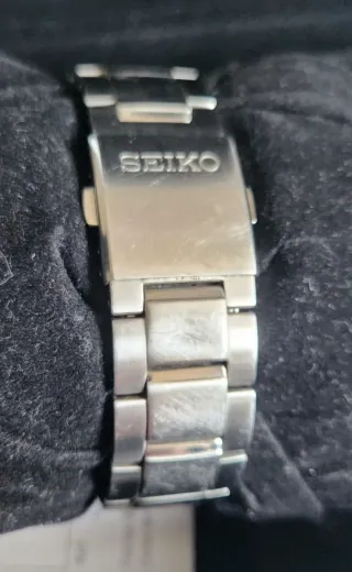 Reloj Seiko Cronógrafo Solar Negro 100m