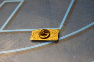 Pin Coca-Cola anni '80. 29 mm.