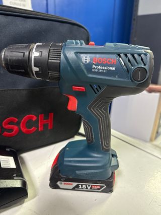 Taladro Bosch GSB 18V-21 + Batería y Cargador