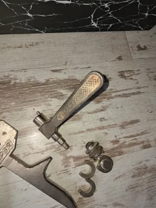 Herramientas fontanería Saper maquina de casquillo