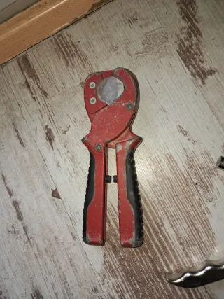 Herramientas fontanería Saper maquina de casquillo