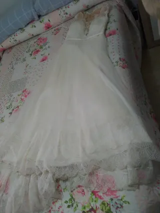Vestido de Novia con Velo