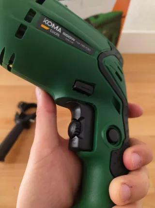 Taladro percutor Koma Tools 500W