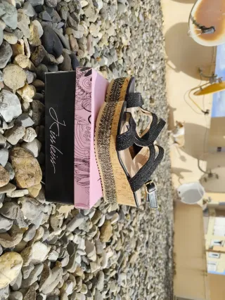 Plataformas cuña corcho negras