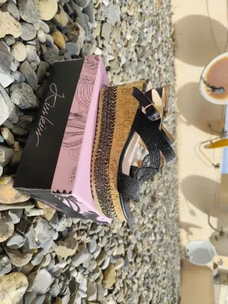 Plataformas cuña corcho negras