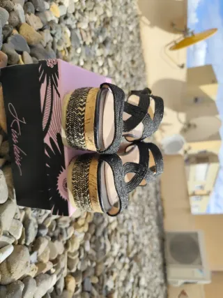 Plataformas cuña corcho negras